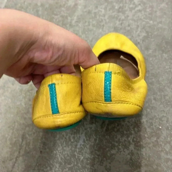 Tieks flat shoes yellow - Picture 3 of 5